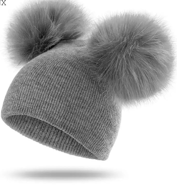 PomPom Detached winter hats